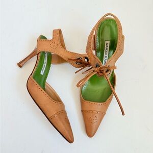 Manolo Blahnik retro Camel Brown leather Ankle tie pumps perforated toe EU 36.5